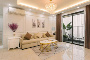 Vinhomes D'Capitale 2-bed apartment with Sunset view